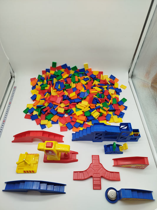 Domino Rally Konstruktionsspiel Set – mit Rampen, Brücken & Modulen