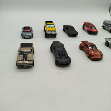 Bundle Hot Wheels x10 Modellautos Set, neuwertig, ab 3 Jahre