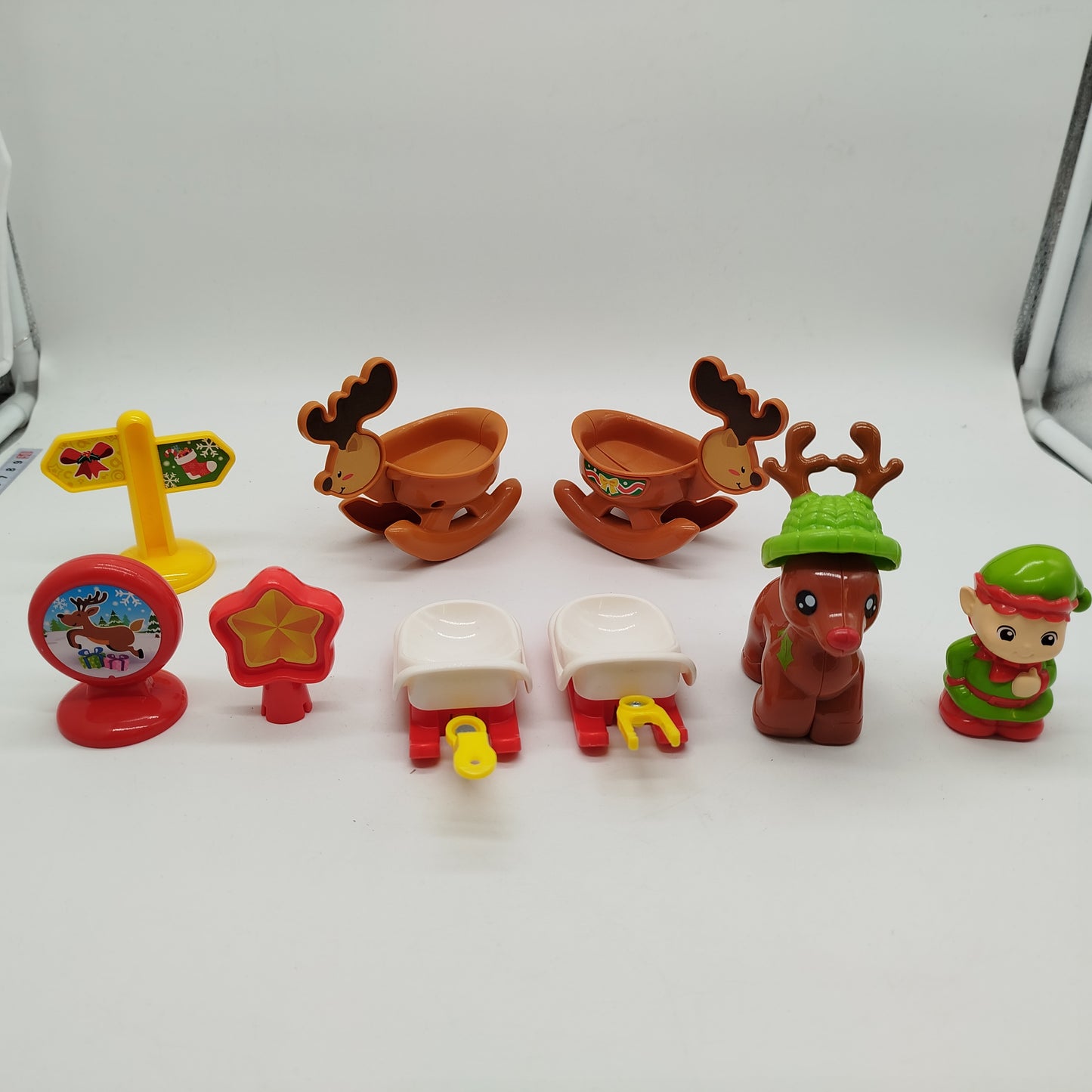 VTech weihnachtliches Tut Tut Baby Flitzer Set - Fahrzeuge und Zubehör