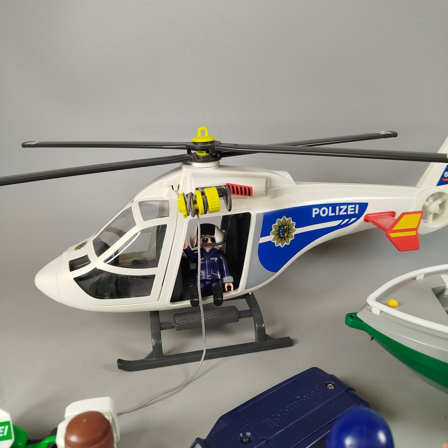 Playmobil Bundle Polizei & Zoll Einsatzset Hubschrauber Boot Motorrad