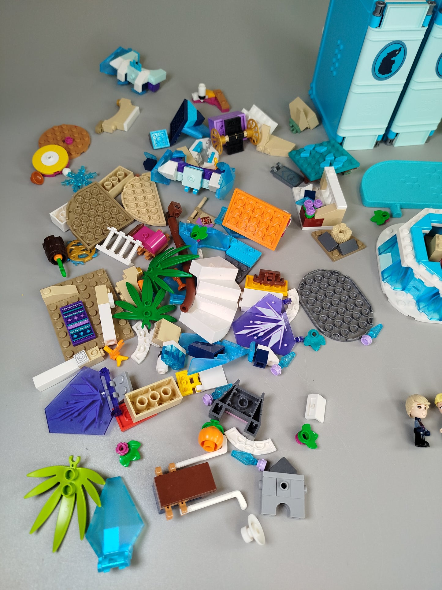 Disney Lego Set, Koala Polly Pocket und Bibi&Tina Armband