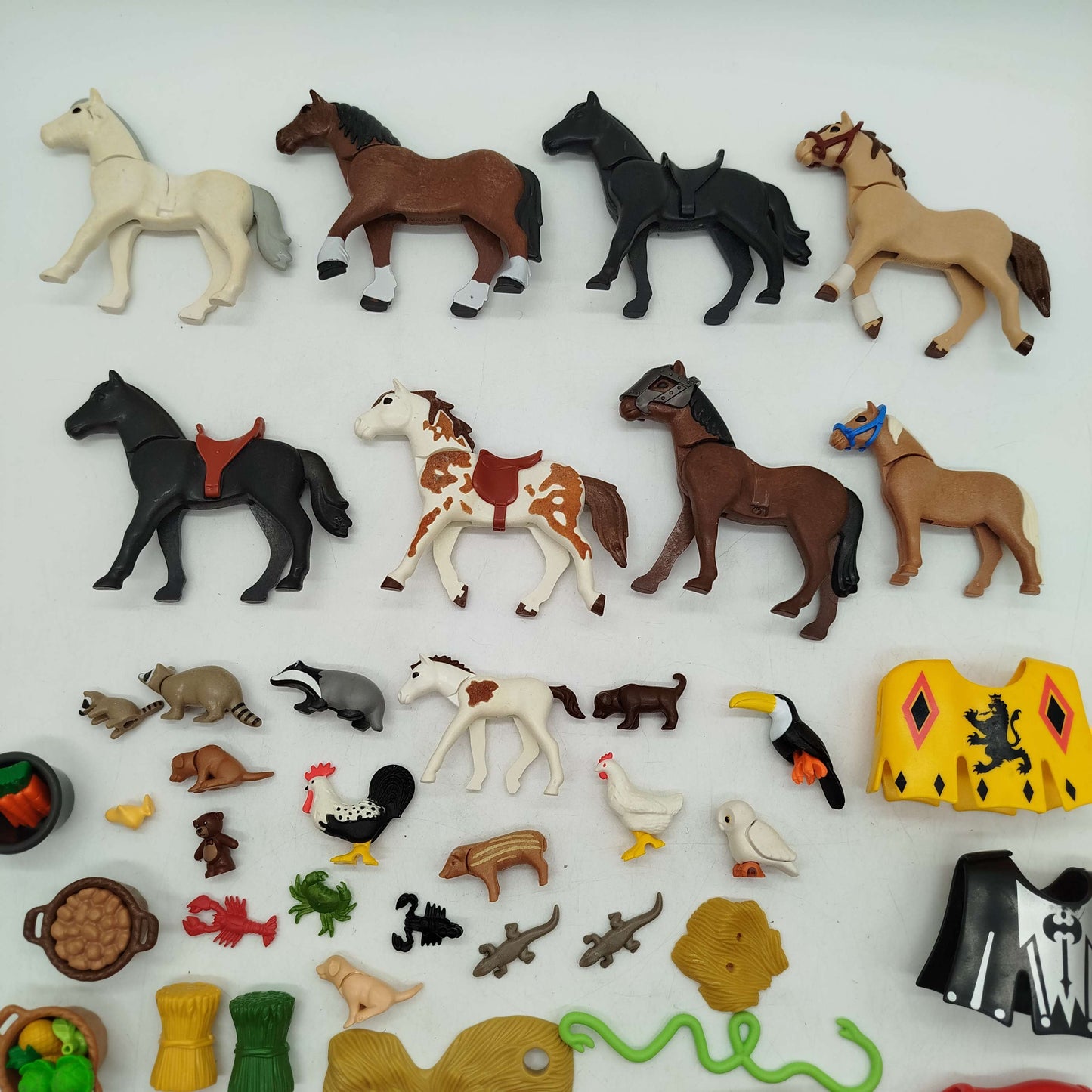 Playmobil Bundle Bauernhof Tiere & Zubehör Pferde