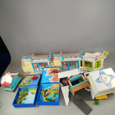 Playmobil Bundle Sushi Shop & Piratenschiff Spielwelt