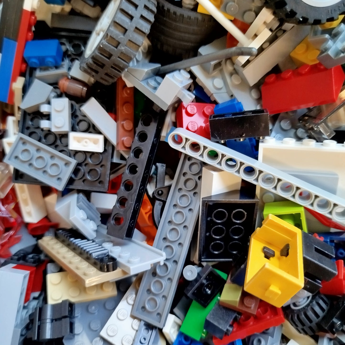 LEGO Konvolut ca. 3,3 kg – Bausteine & Technikteile, gut erhalten