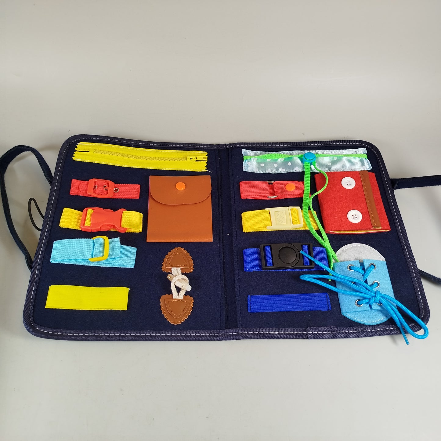 Lernspielzeug Set - Lernmappe und Colorino