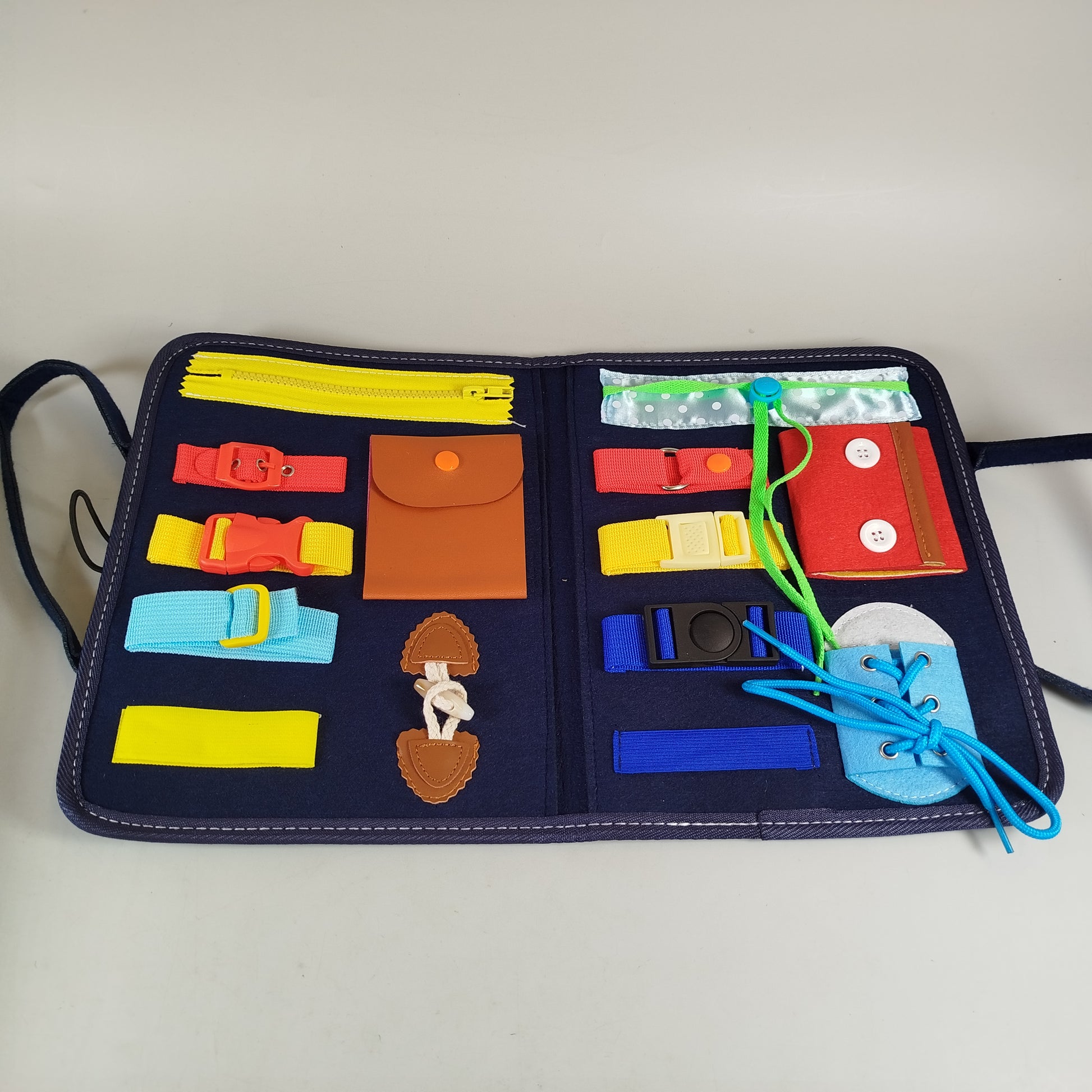 Lernspielzeug Set - Lernmappe und Colorino