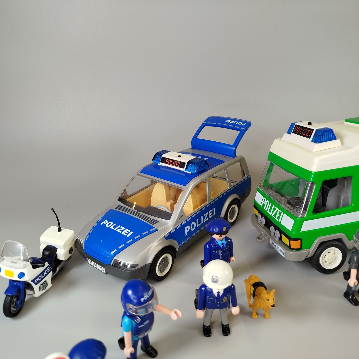 Playmobil Polizei Set - Fahrzeuge und Figuren