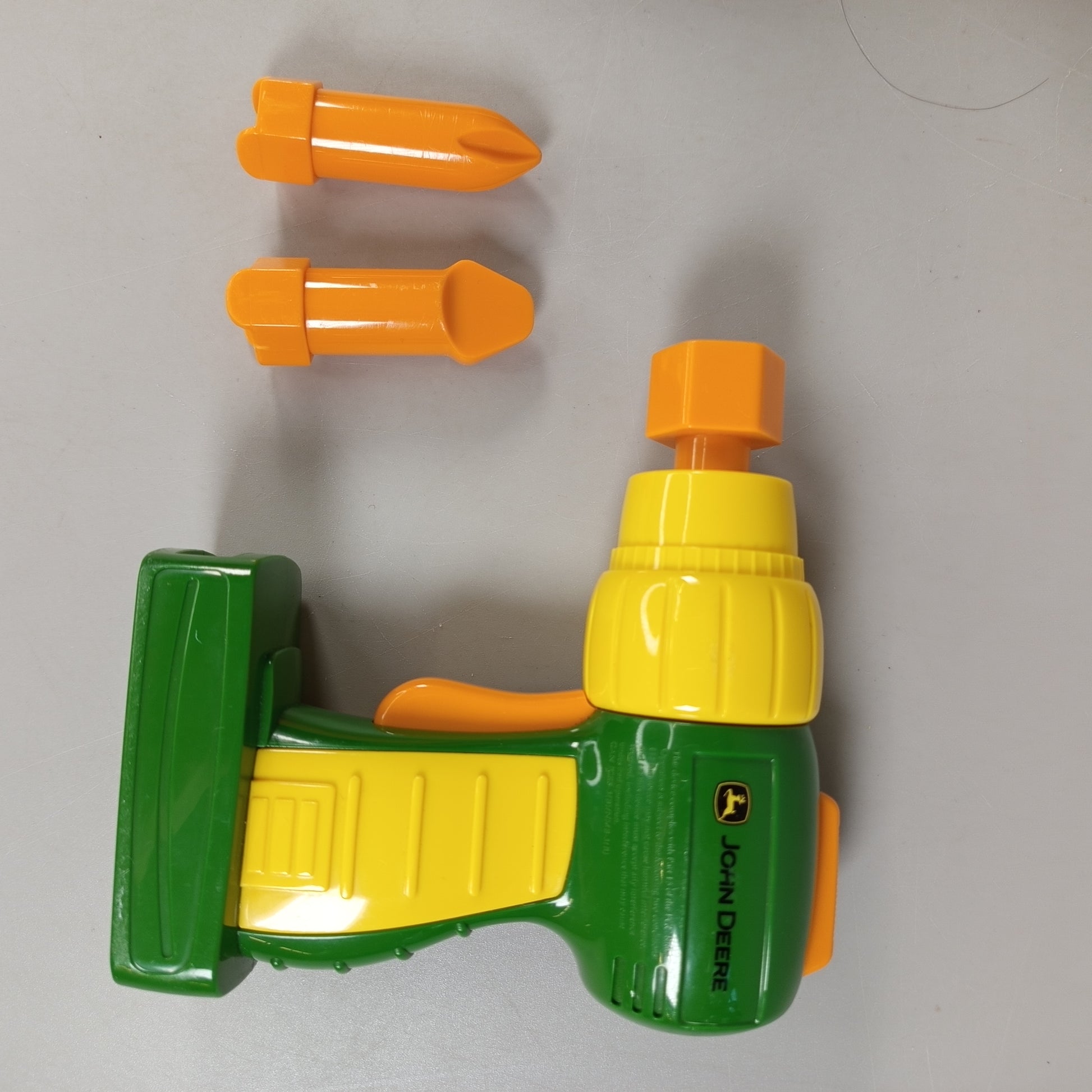 Tomy Bauset Traktor – John Deere Design