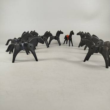 Bundle Playmobil Set von 13 Pferden, gebraucht, ab 3 Jahre