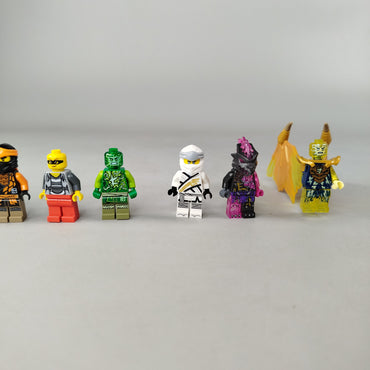 LEGO Bundle Fantasy & Abenteuer Set von 10 Minifiguren