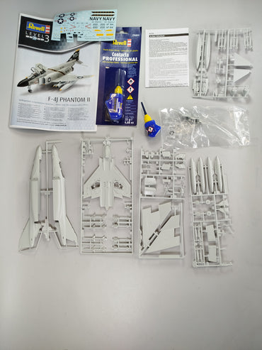 Revell Modellbausatz – F-4J Phantom II (1:72)