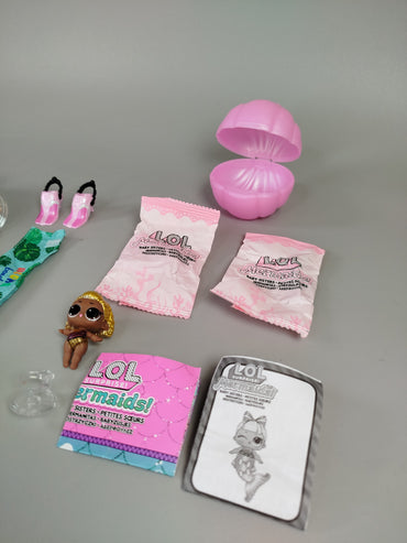 Na Na Na Surprise und L.O.L. Mermaids! Puppen & Accessoires