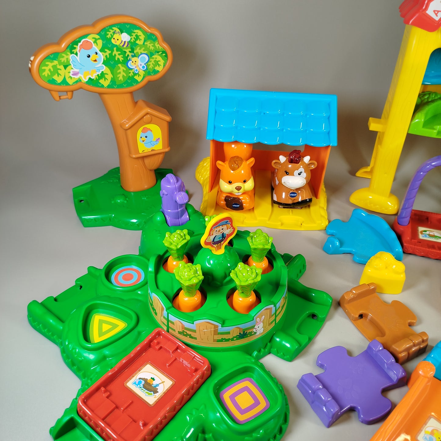 Vtech Interaktiver Bauernhof mit Tieren & Zubehör