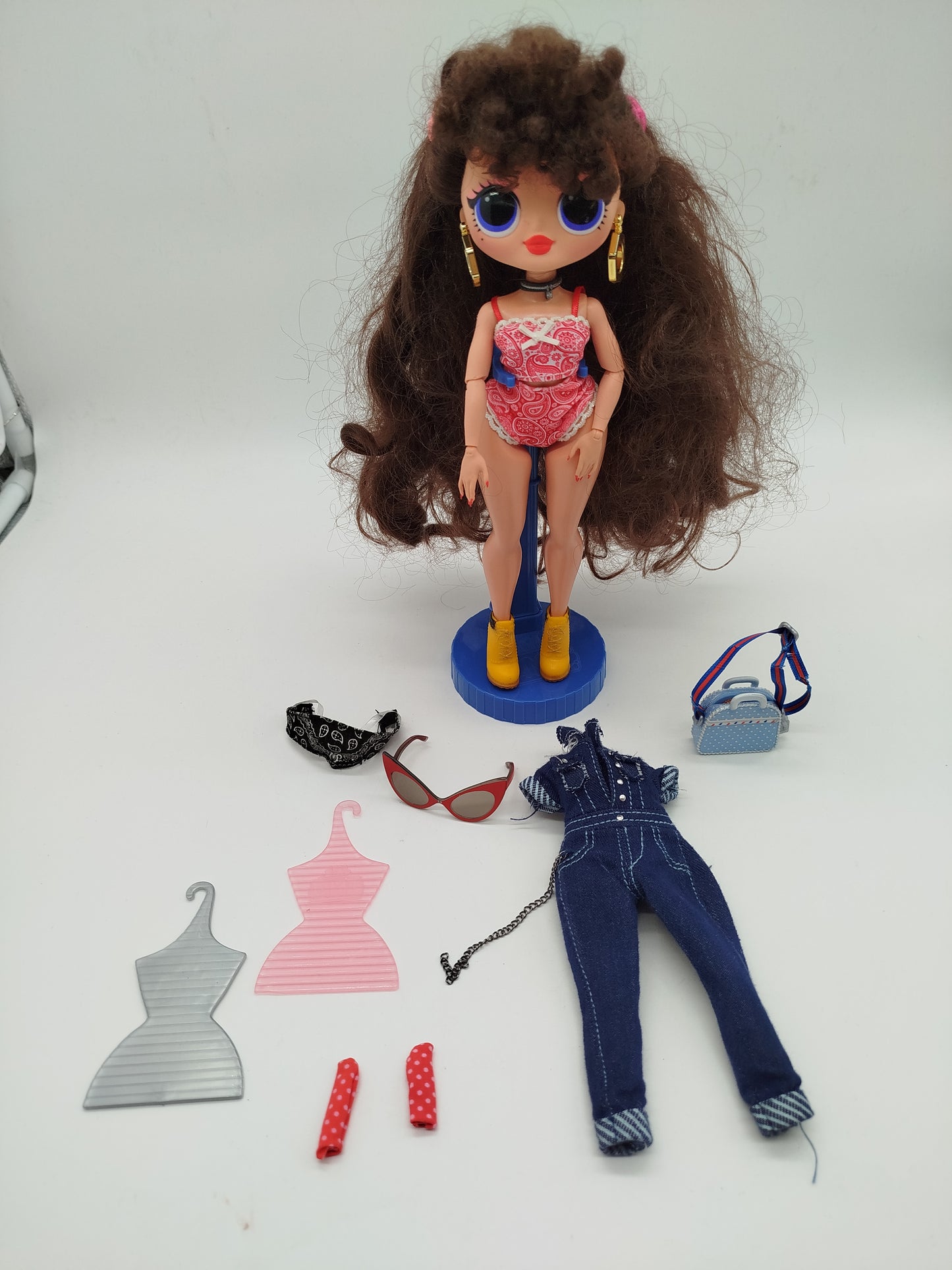 4 L.O.L. Modepuppen mit Accessoires