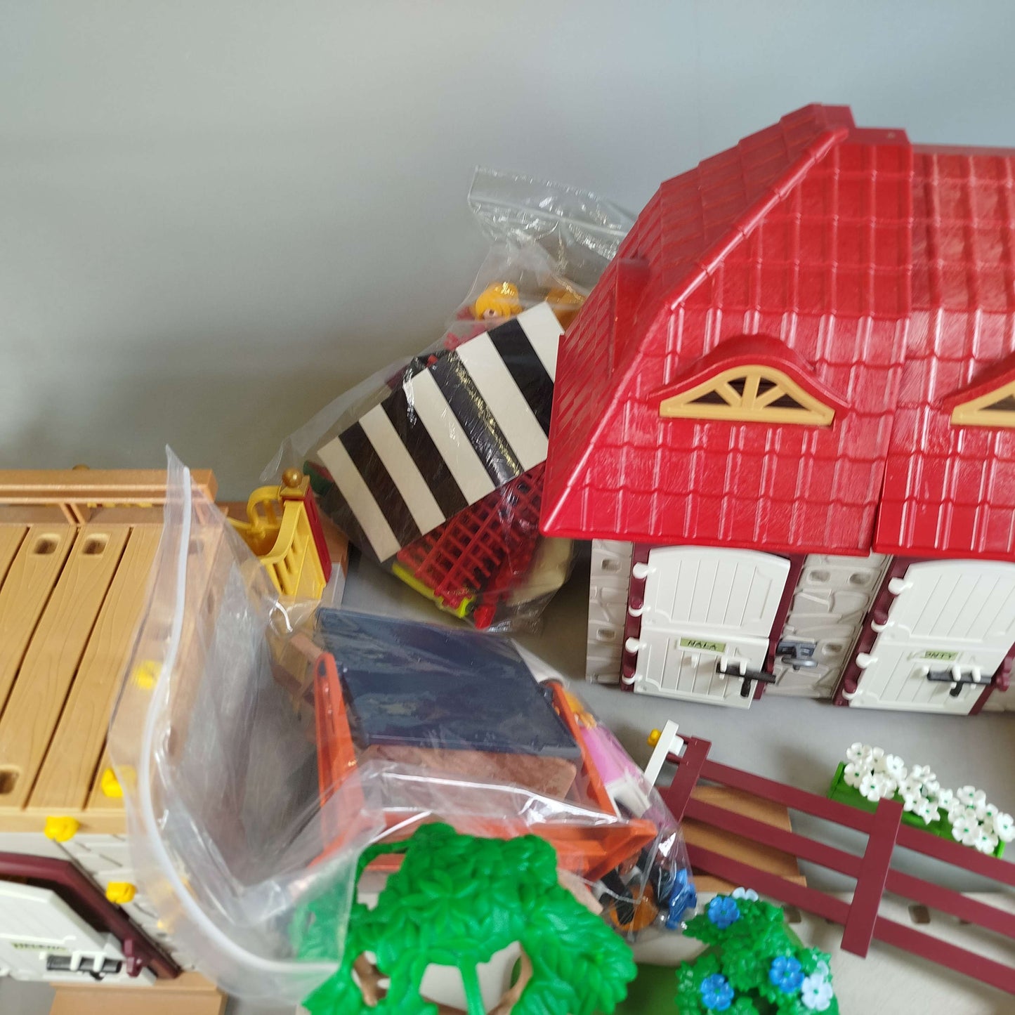Playmobil Bundle Reiterhof Pferde & Figuren