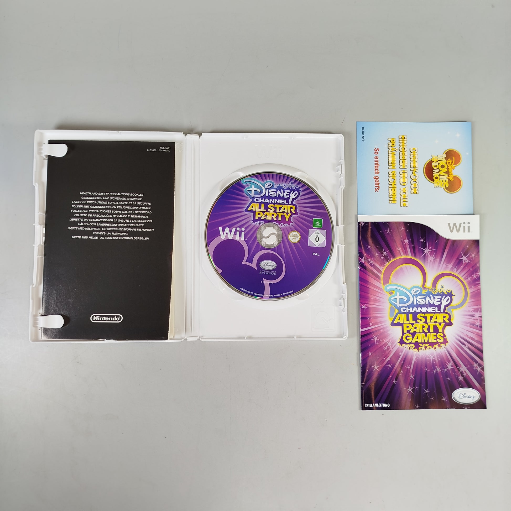 Disney Interactive Studios + VTech  Disney Channel All Star Party (Wii) + PJ Masks Lernuhr