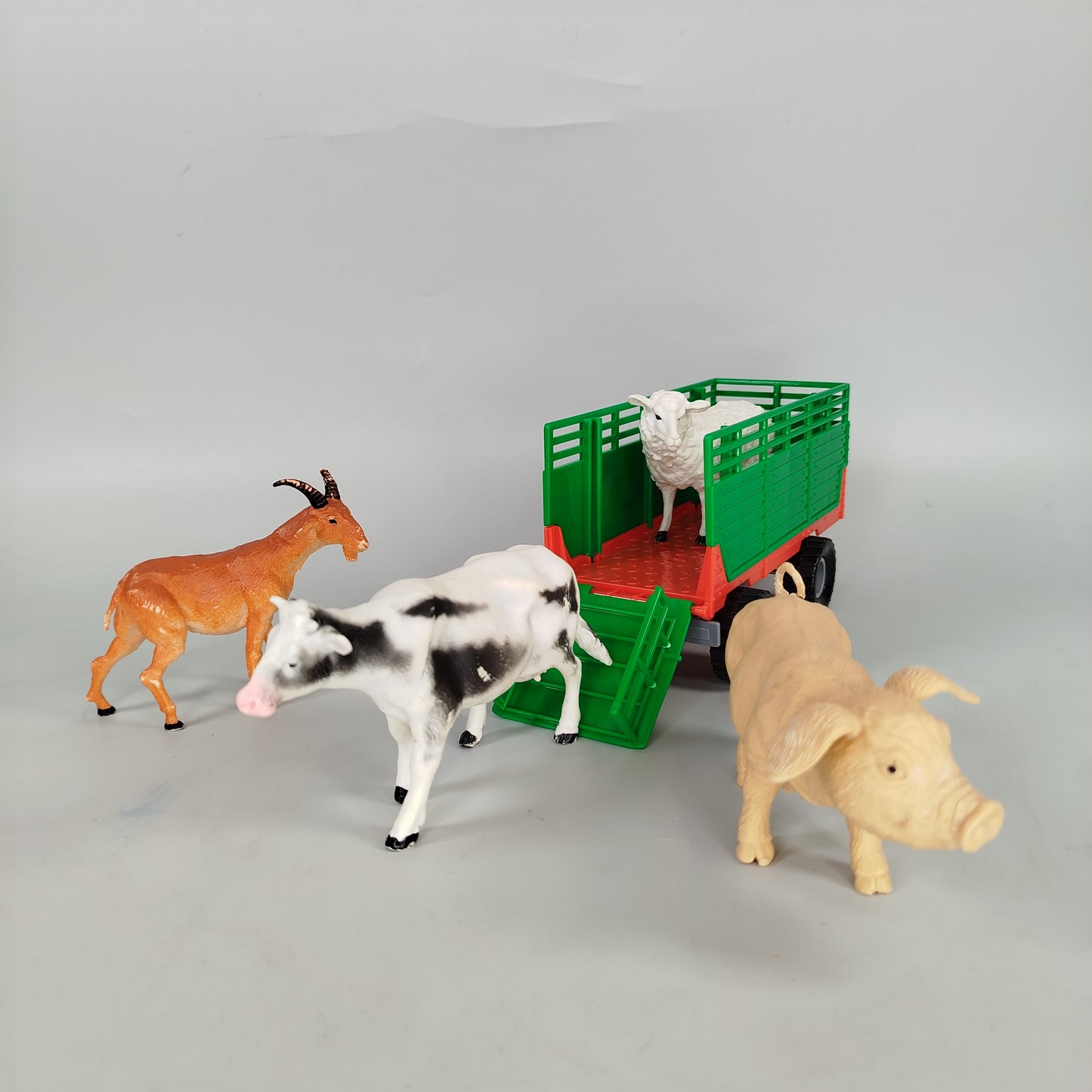 Bauernhof- und Badespielzeug-Set