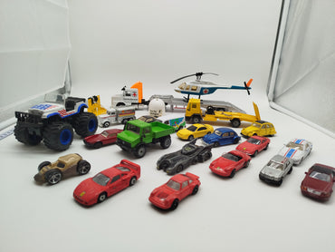 Modellauto Set – Autos, LKWs & Batmobil