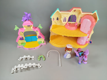 Mattel Sofia die Erste - Schloss mit Stall, Mini-Pegasus & Amber