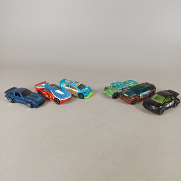 Hot Wheels Bundle Art Cars Set von 18 Autos ab 6 7 8 Jahre