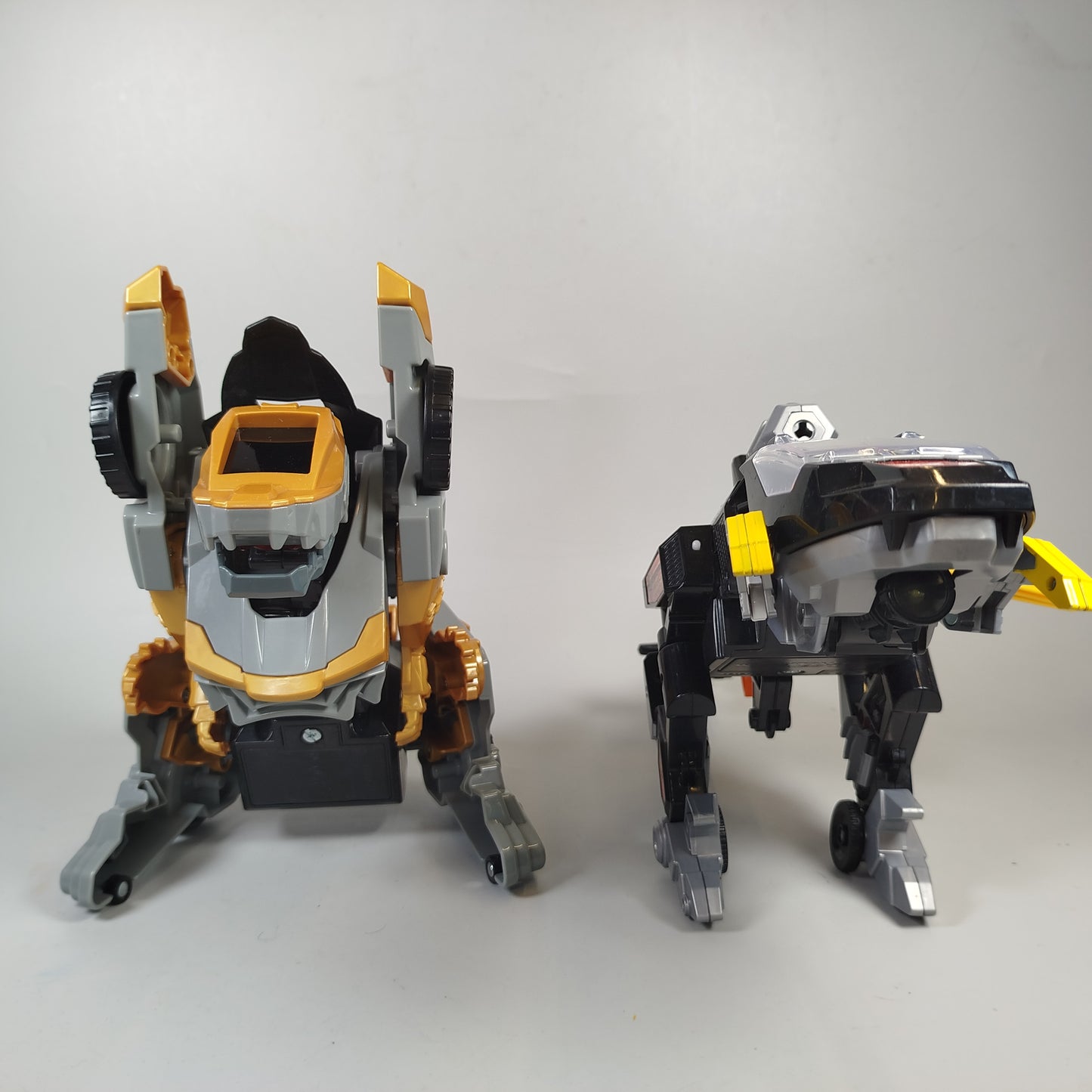Vtech Transformierbares Dino & Fahrzeug Spielset (2-teilig)