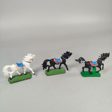 3 DDR Pferdefiguren – Sammlerfiguren, sehr gut
