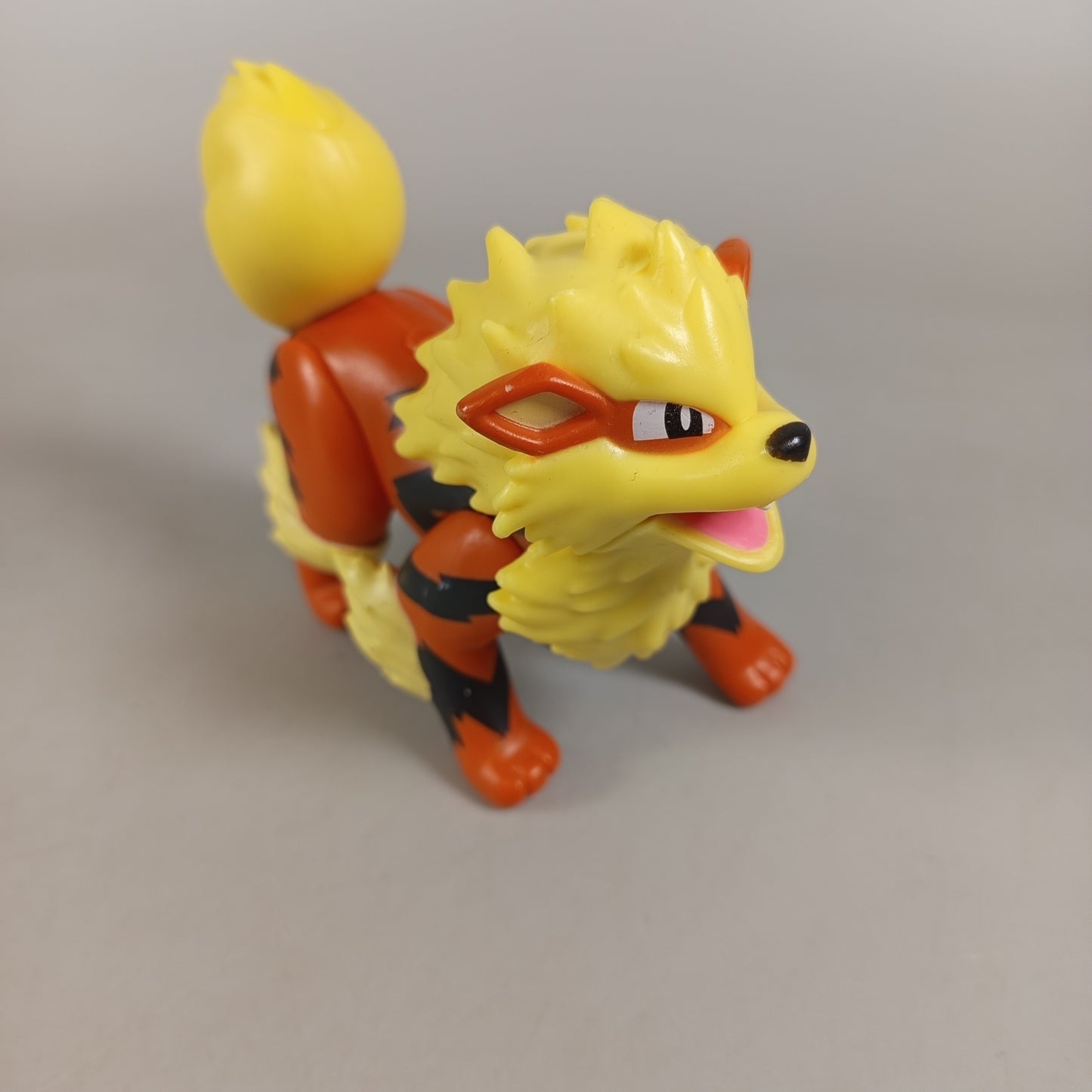 Pokémon Bundle Pokémon 3x Spielfiguren mit Zubehör