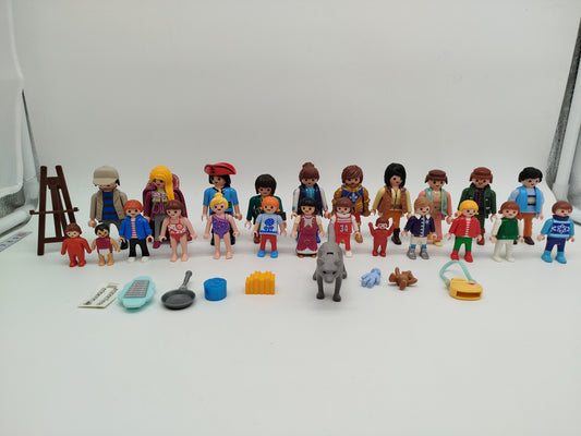 Playmobil Figuren Set von 23 – mit Zubehör