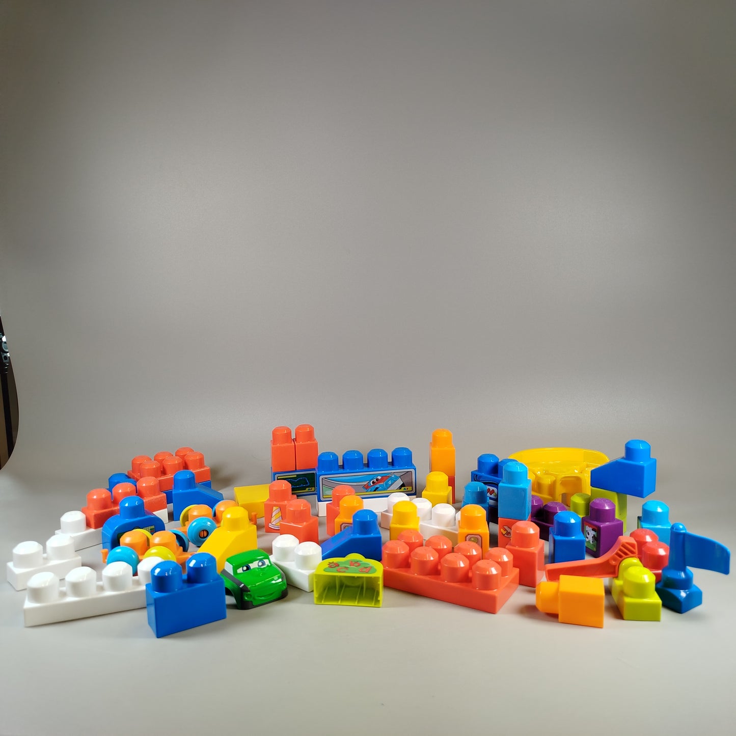 MEGA BLOKS Spieltisch-Set – Blöcke & Zubehör, OVP