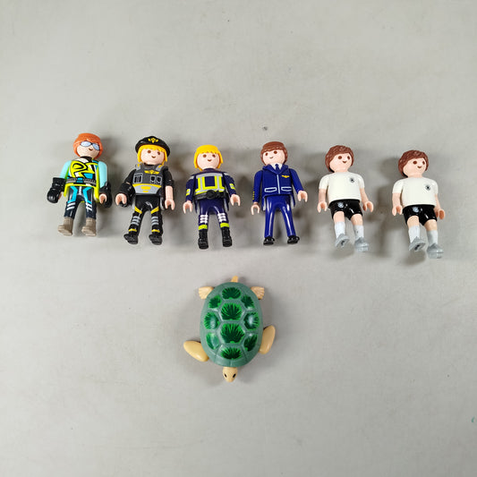 Playmobil Bundle Fußball Figuren & Tier Set von 7