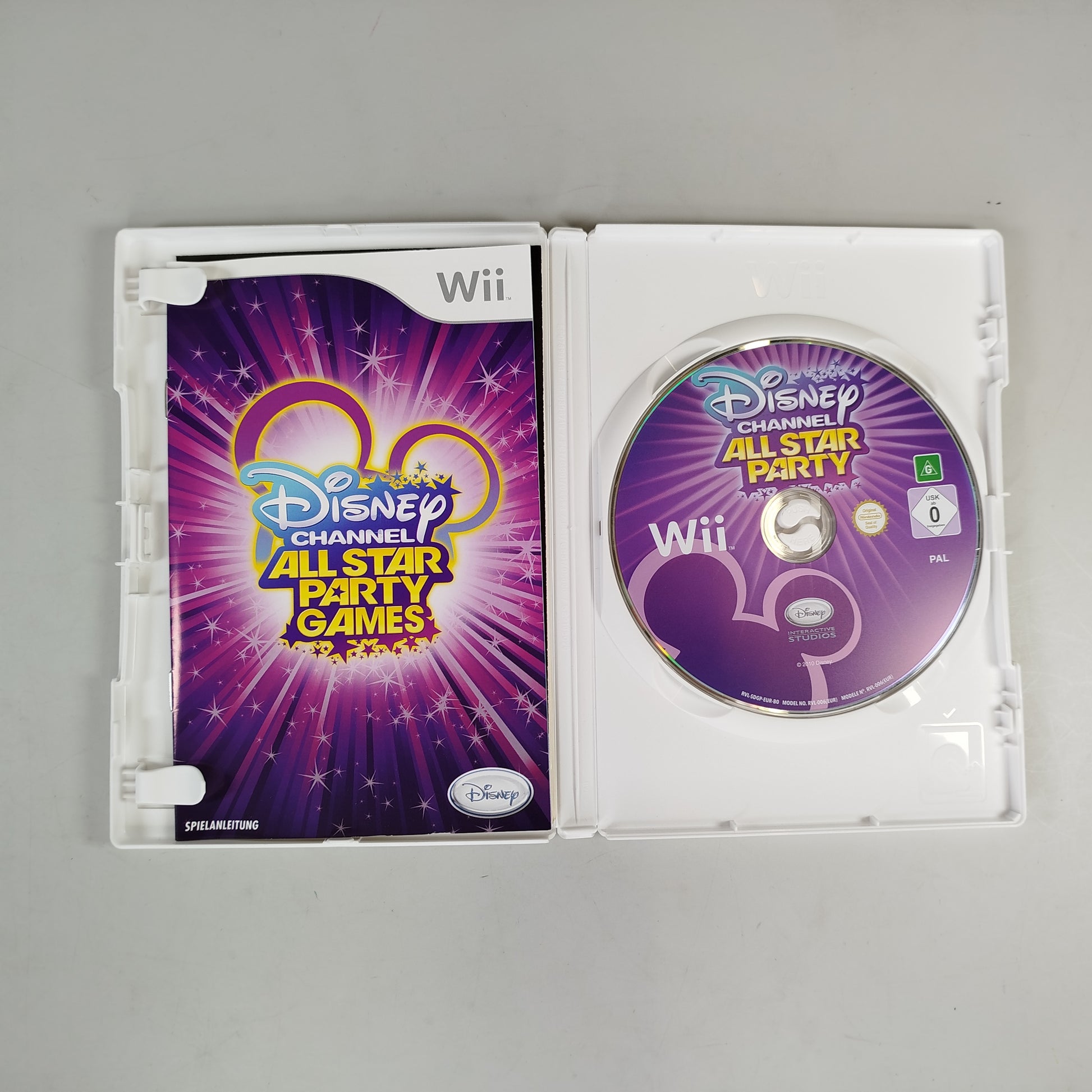 Disney Interactive Studios + VTech  Disney Channel All Star Party (Wii) + PJ Masks Lernuhr