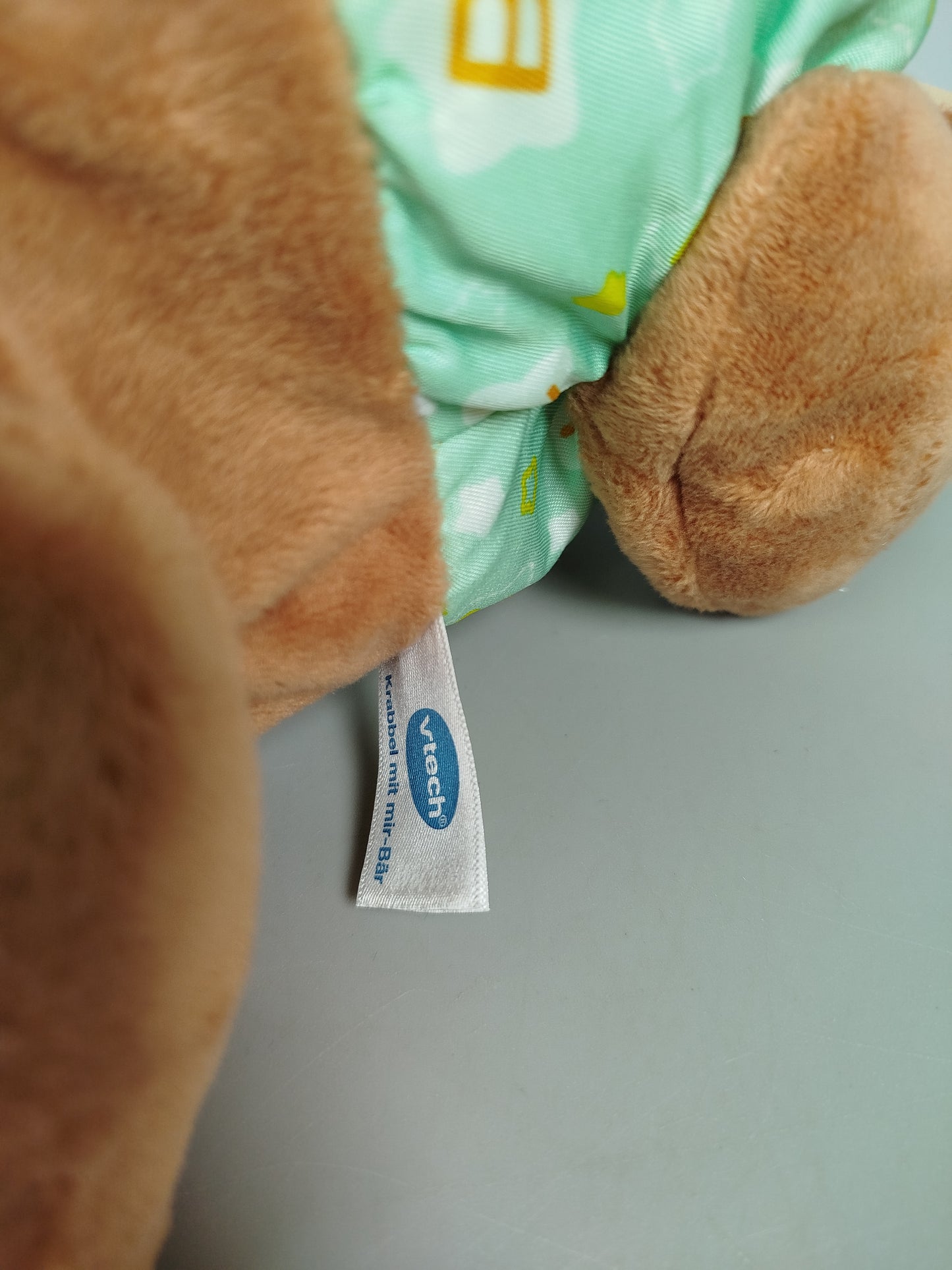 VTech Lernbär Plüschbär mit Soundfunktion – interaktives Lernspielzeug