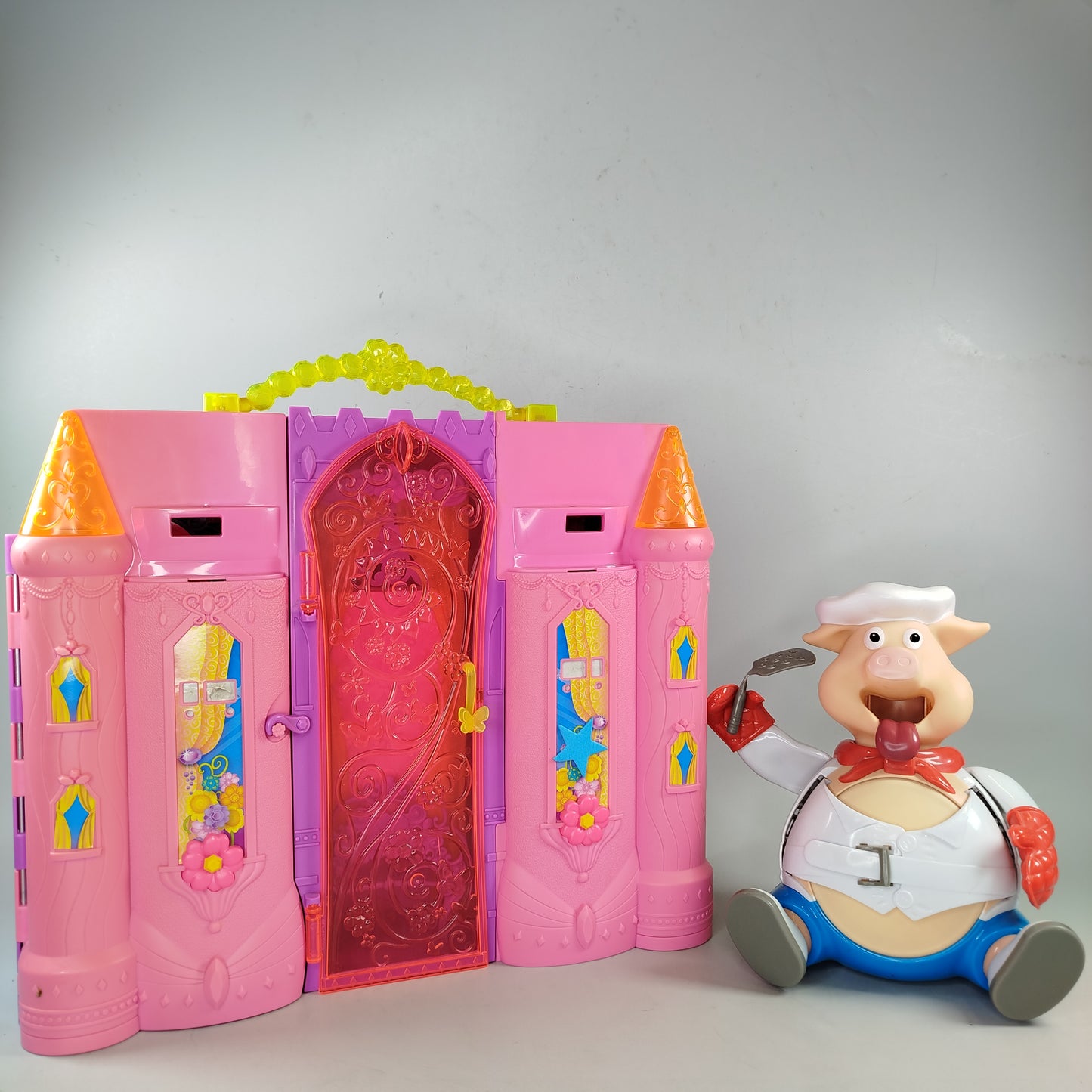 Markenlos Spielset- Prinzessinnen-Schloss & Schweine-Fütterspiel