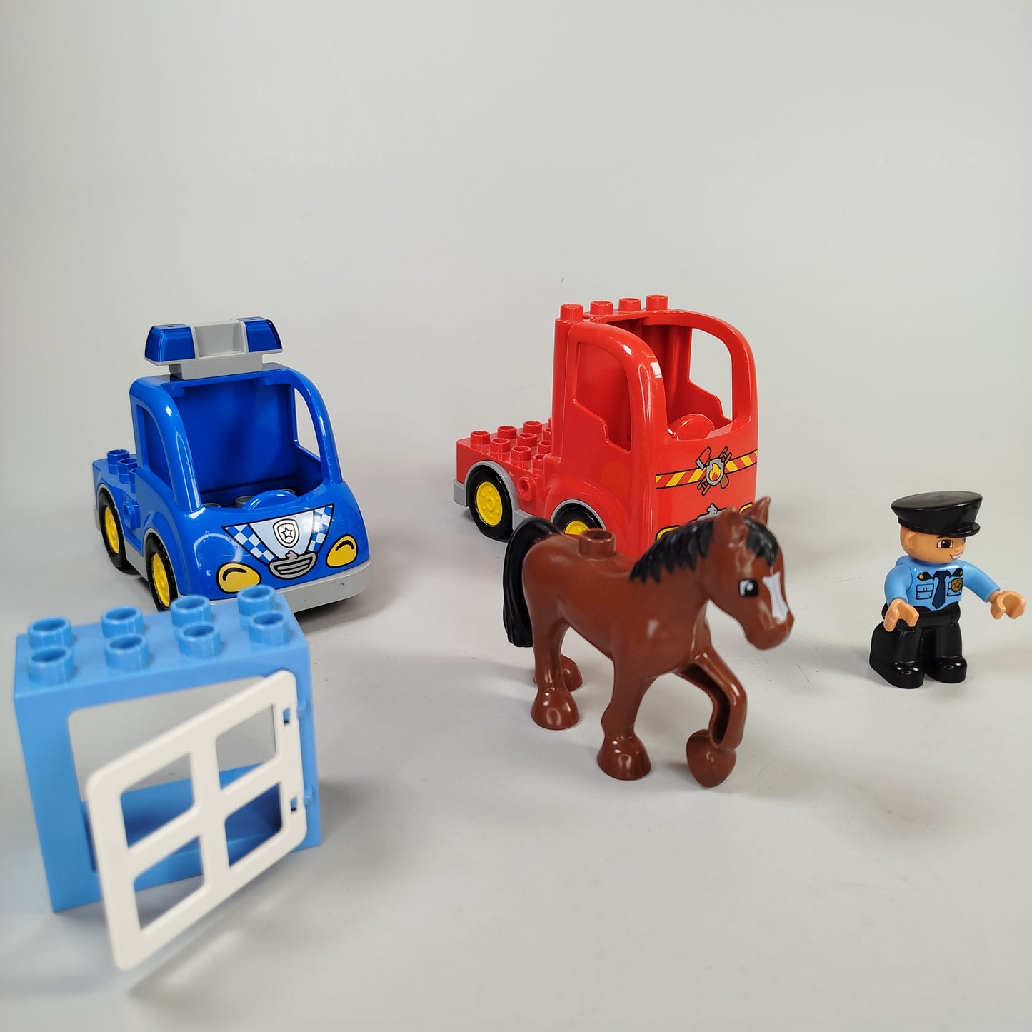 Lego Duplo Konvolut ca. 2,8 kg, Fahrzeuge und Figuren