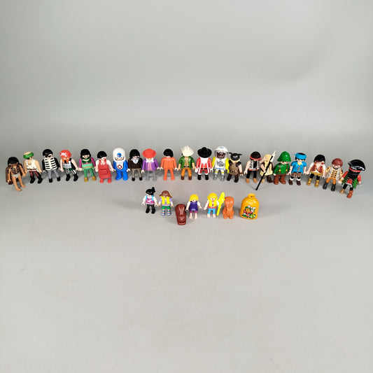 Playmobil Figuren-Set – 28 Charaktere mit Zubehör