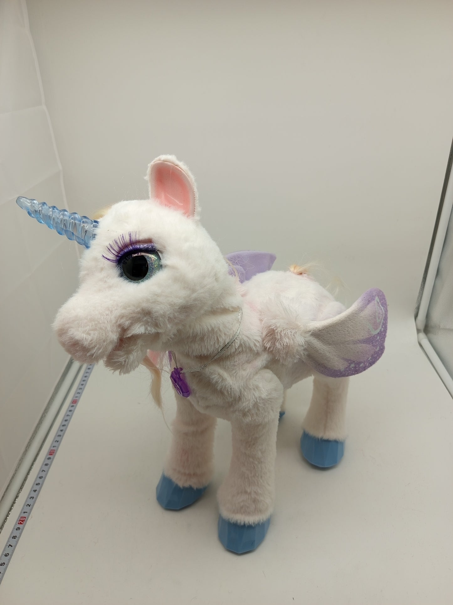 Interaktives Plüsch-Einhorn – leuchtendes Horn, reagiert auf Berührung