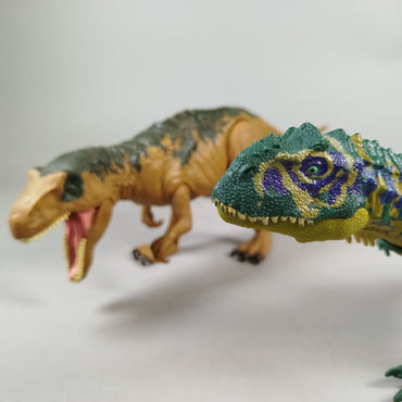 Mattel Jurassic World Set von 2 Dinosaurier Actionfiguren