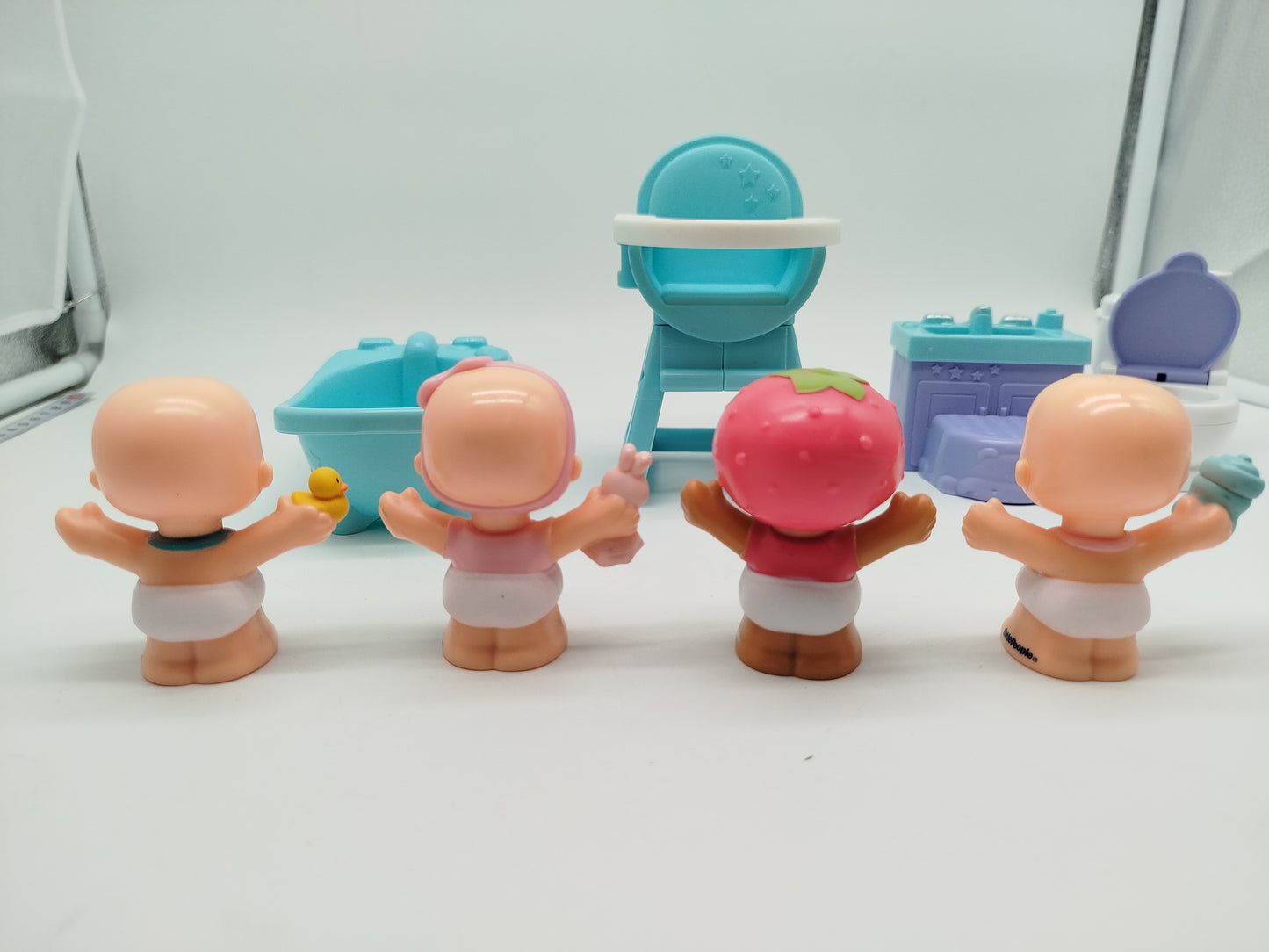 Fisher-Price Little People Babyfiguren - Set von 4 und Zubehör