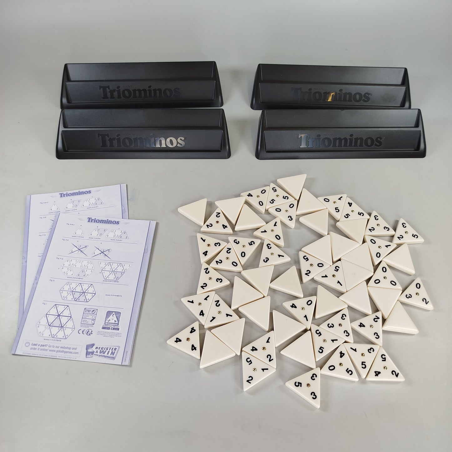 Goliath und Schmidt Kombiniertes Spieleset Triominos und myRummy