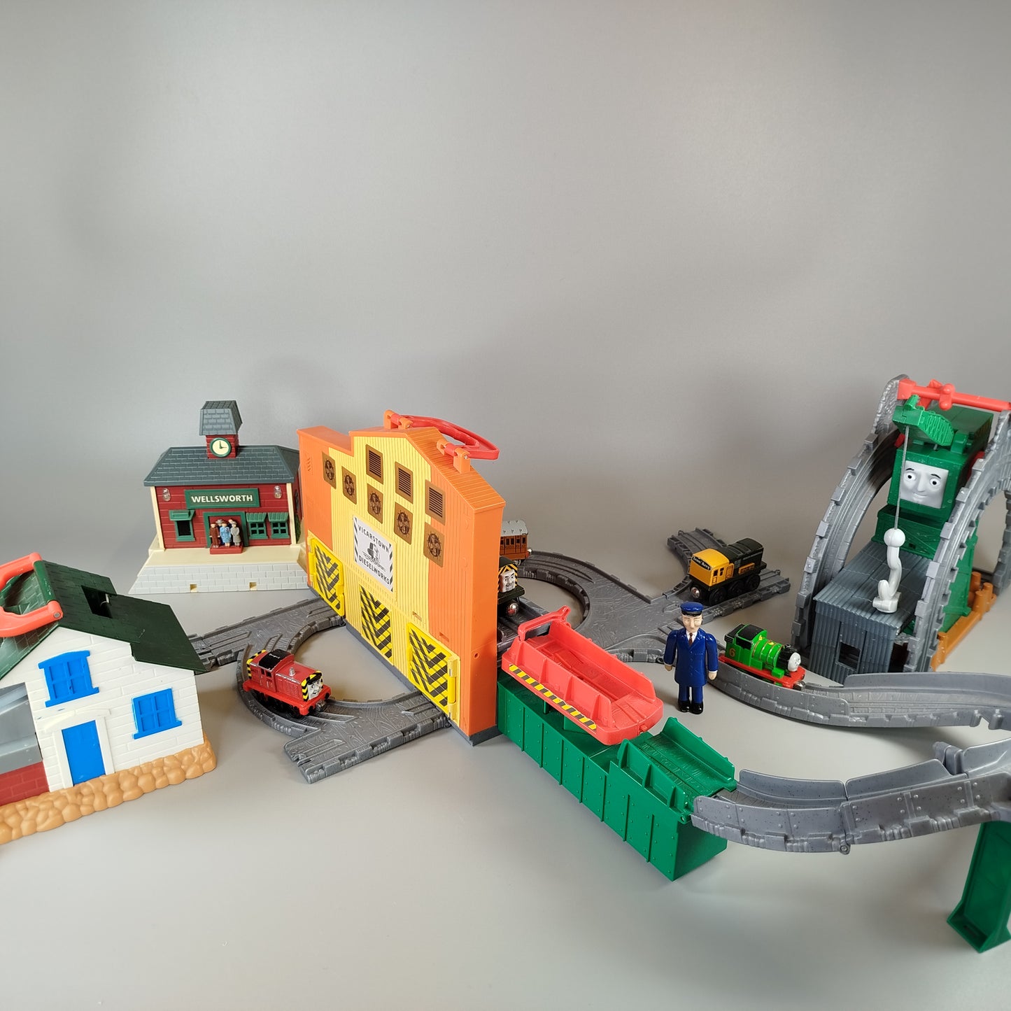 Thomas & Friends Eisenbahnset - Lokomotiven und Schienen