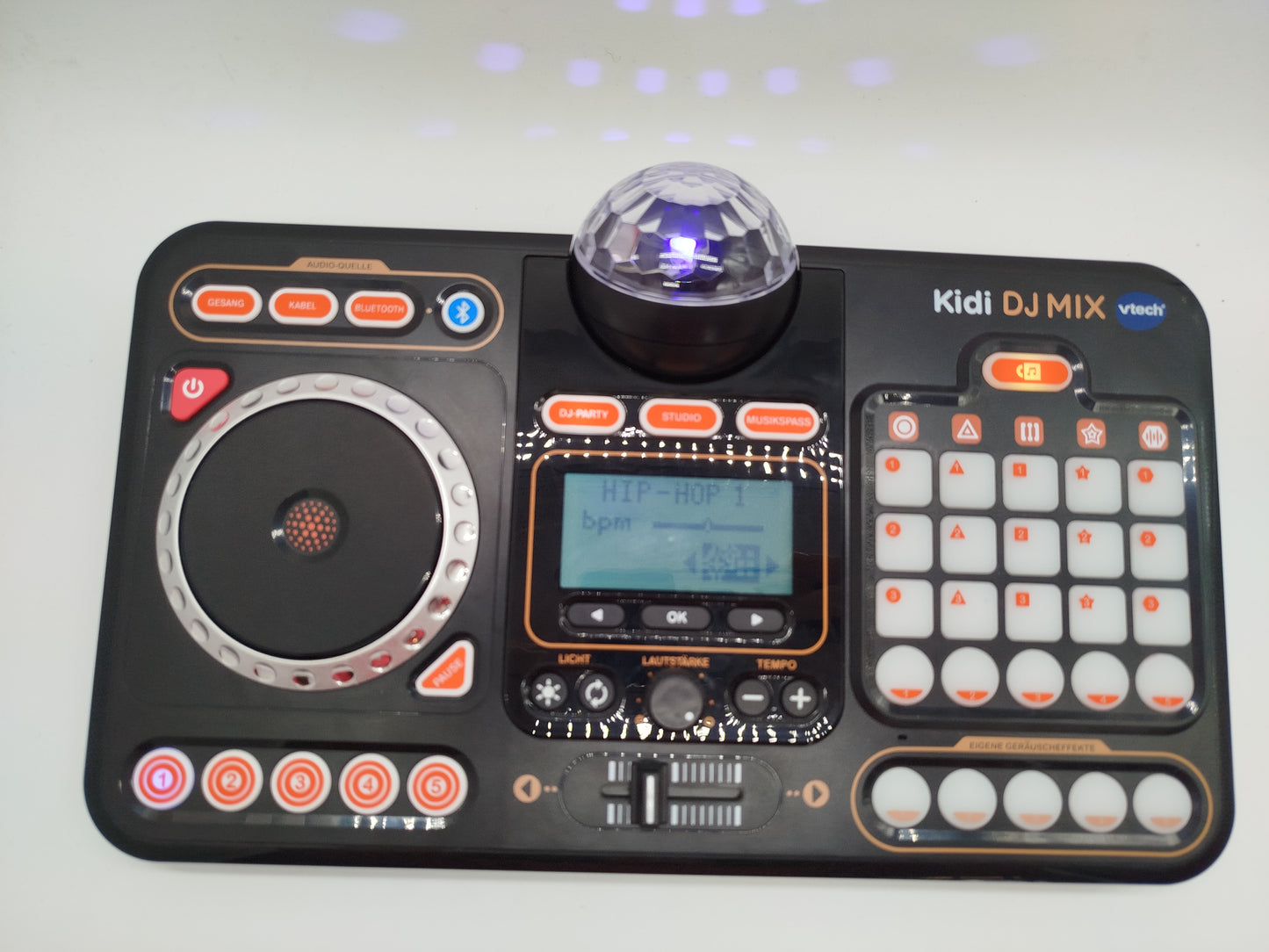 DJ-Pult Kinder – Musik und Lichtspaß