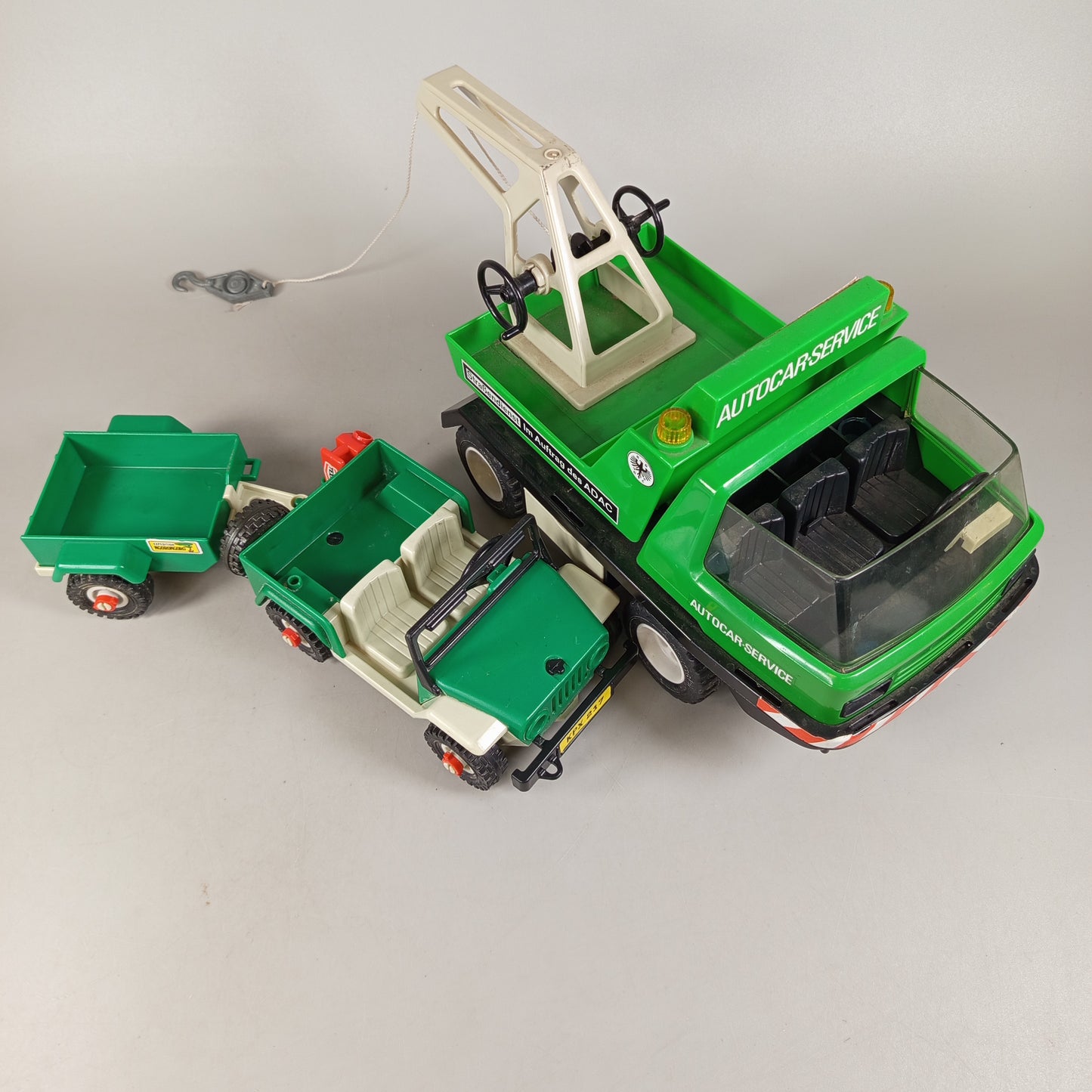 Playmobil Bundle Abschleppfahrzeug Figuren