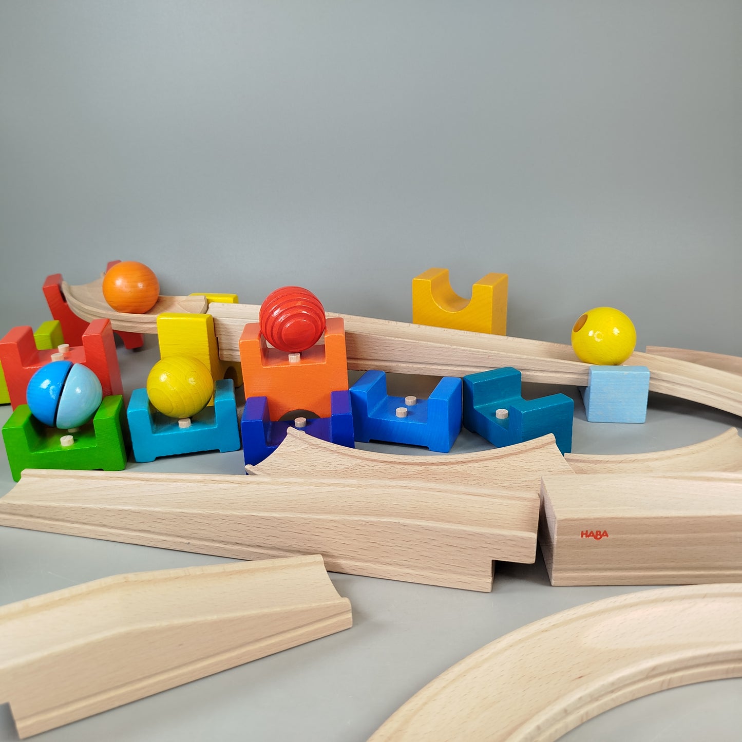 HABA Kugelbahn Set – mit Stoffpuppe, leichte Gebrauchsspuren