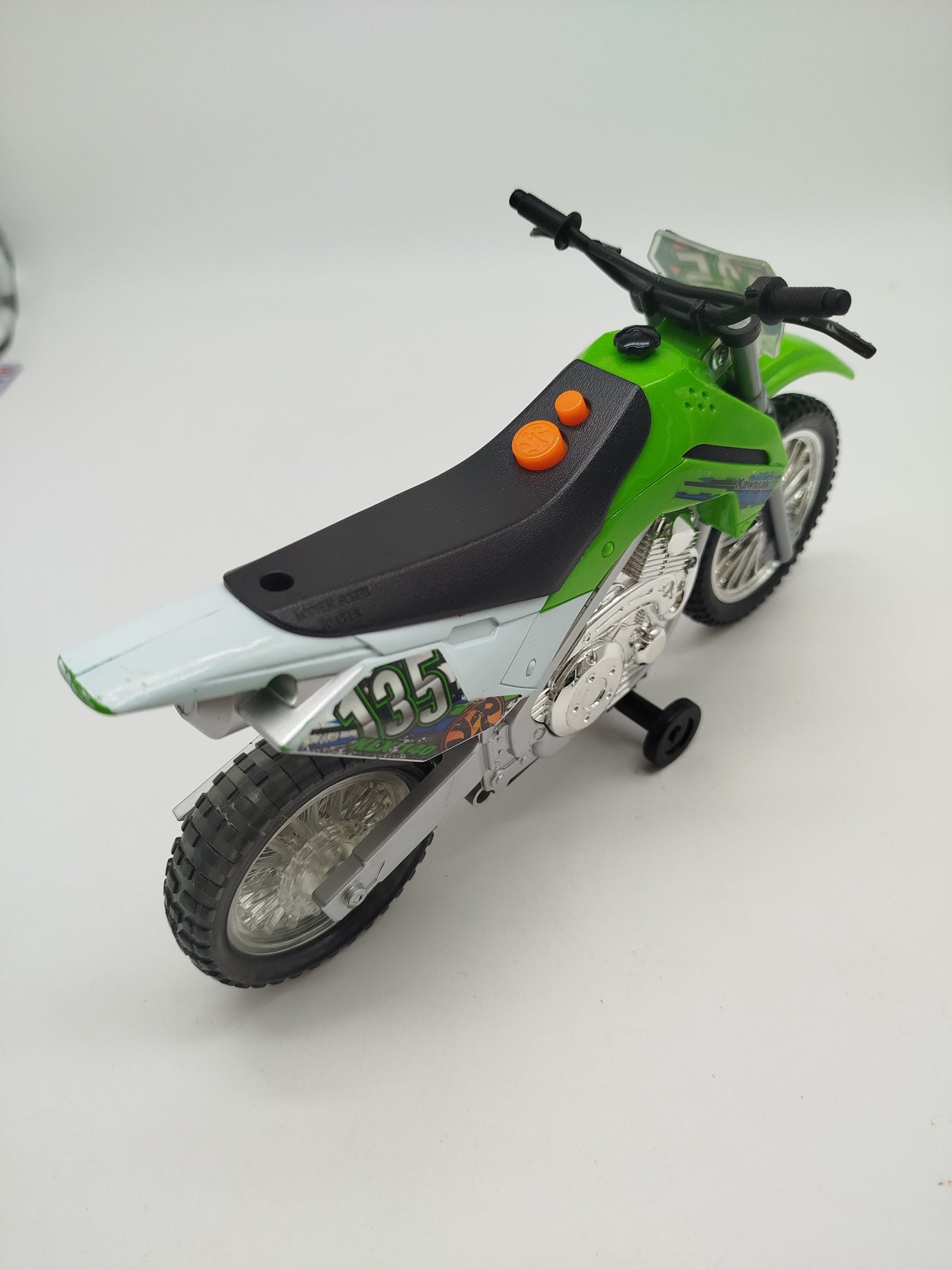 Kawasaki KLX 140 Modellmotorrad Spielzeugfahrzeug mit Sound, guter Zustand