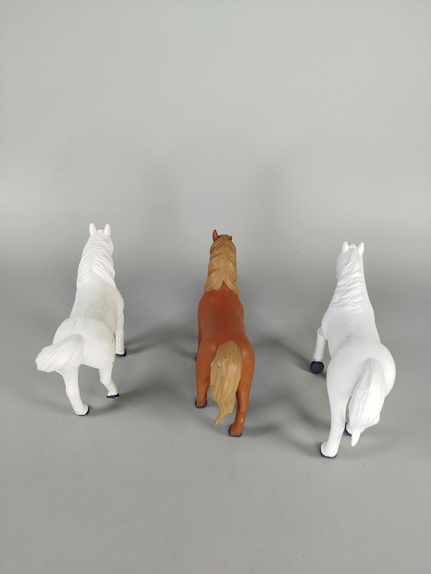 KIDDINX Pferdefiguren Set von 3, gut erhalten