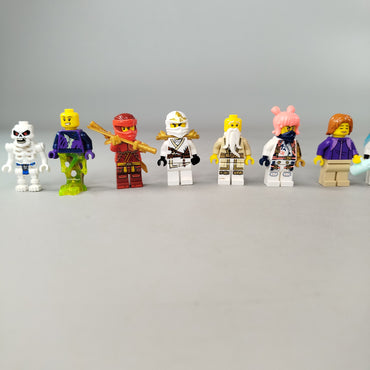 LEGO Bundle Ninjago & City Set von 10 Minifiguren