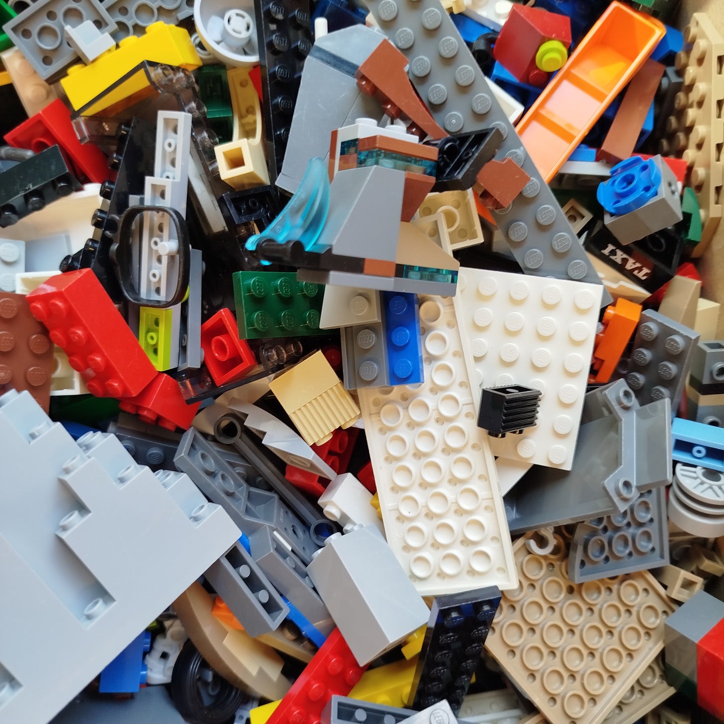 LEGO Konvolut ca. 3,3 kg – Bausteine & Technikteile, gut erhalten