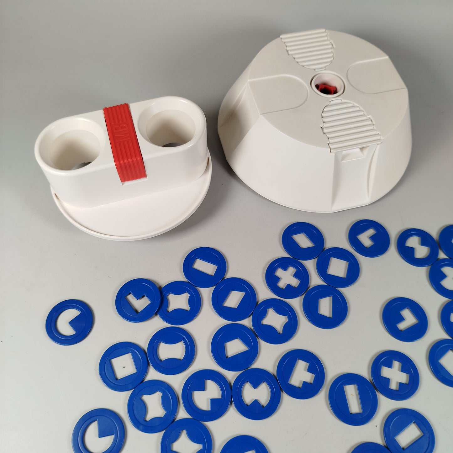 MB Spiele Rotoflip Gesellschaftsspiel Rotoflip Gesellschaftsspiel