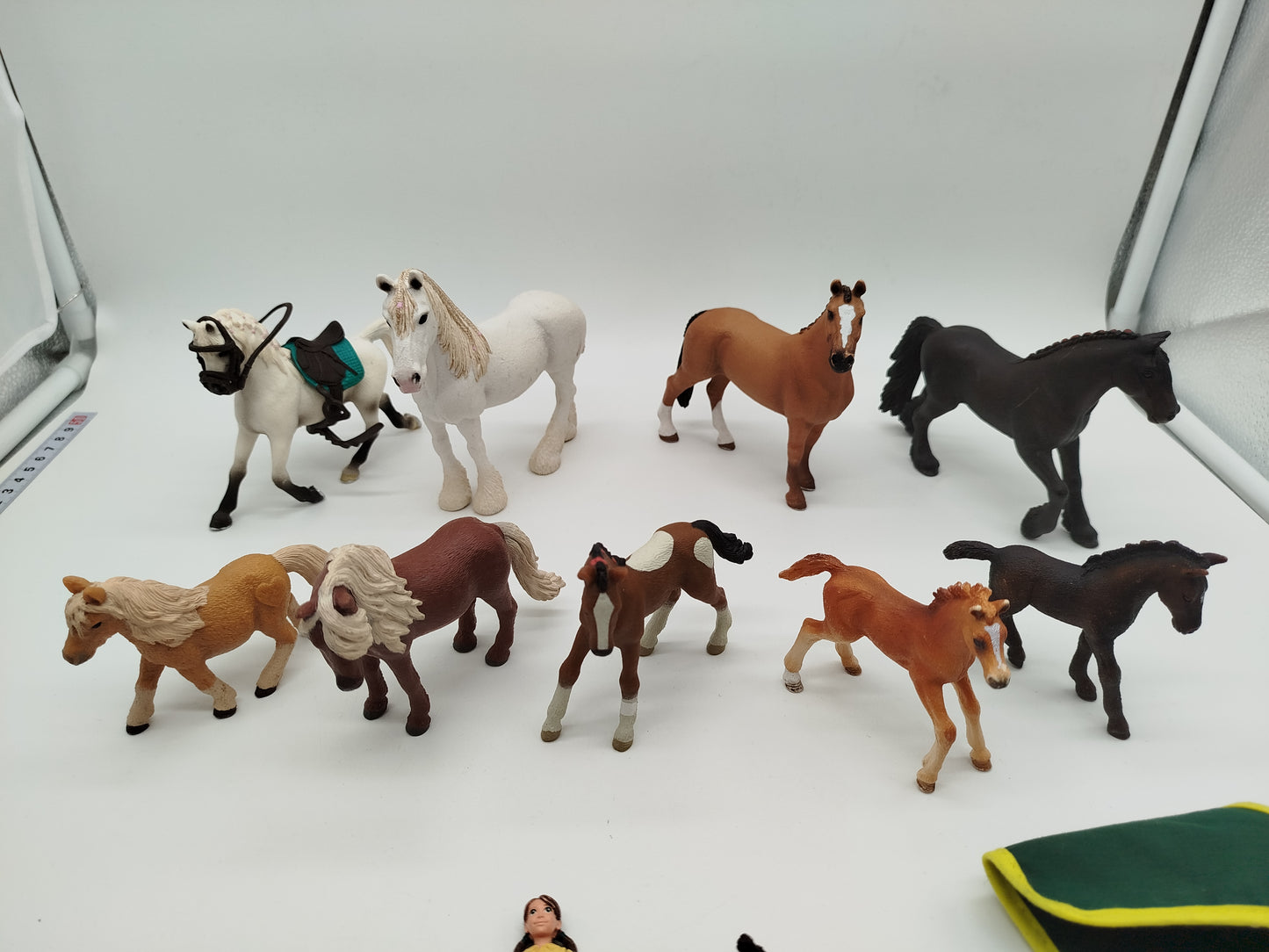 Schleich Reiterhof Figuren – Pferde, Menschen & Zubehör