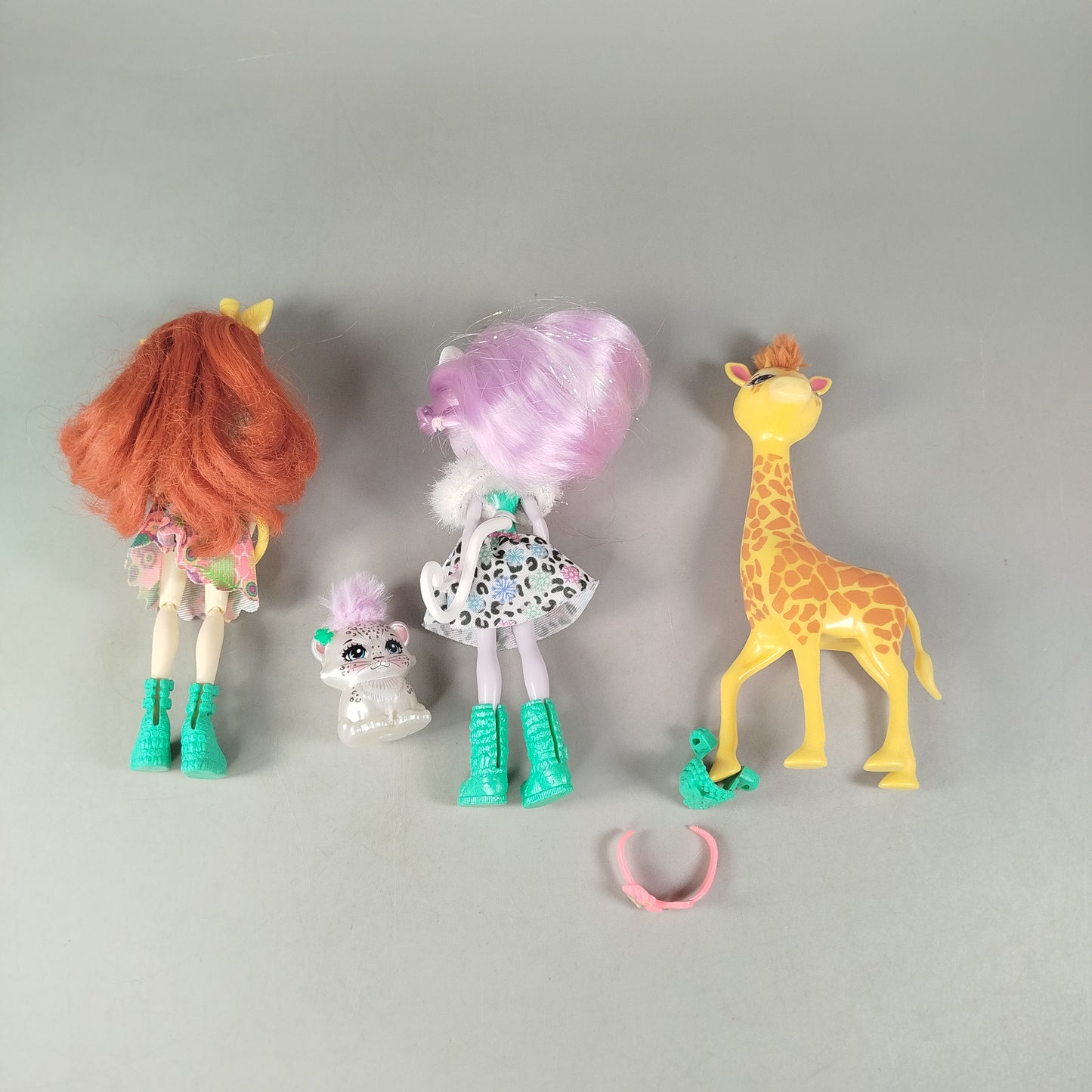 Mattel Bundle Tiere Set von 6 Figuren & Zubehör